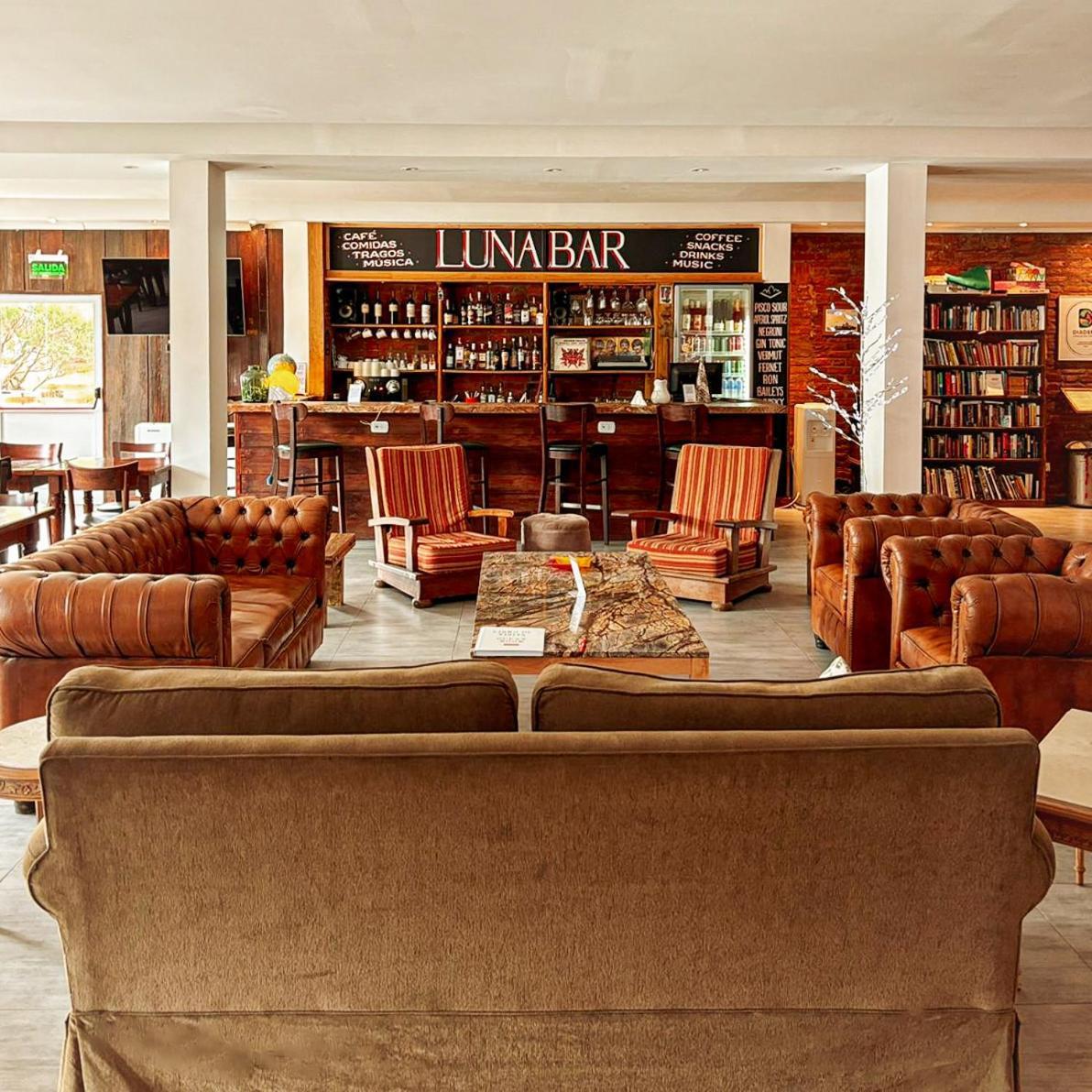 Hotel Lunajuim Эль-Чальтен Экстерьер фото